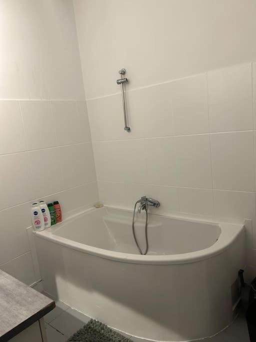Superbe Appartement Avec Parking Gratuit Воз-ан-Велан Екстериор снимка